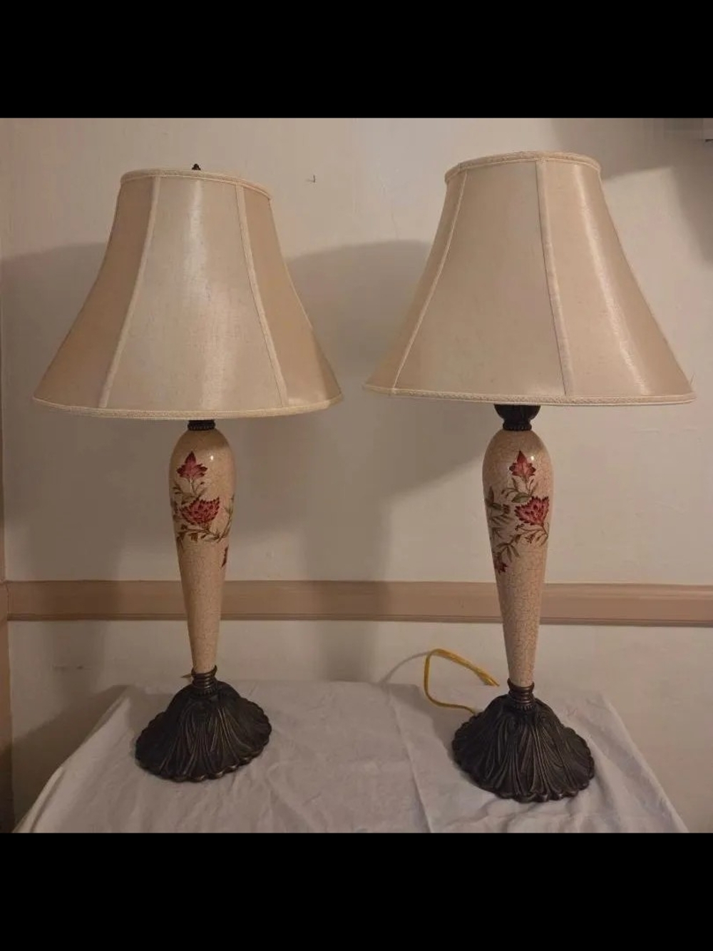 Pair of Beige Floral Ceramic Table Lamps - Unbranded